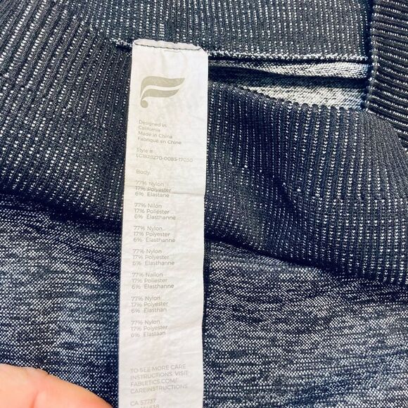 Fabletics Mid-Rise Seamless Ribbed 7/8‎ Leggings S - Picture 5 of 9